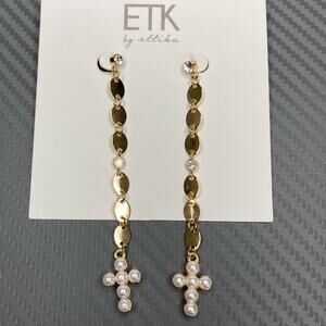 ettika Revolve Cross Linear Drop Earrings